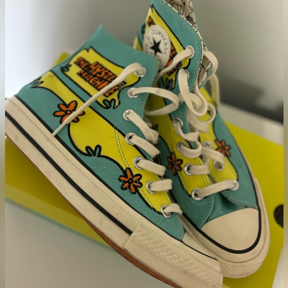 Limited edition Mystery Machine Converse